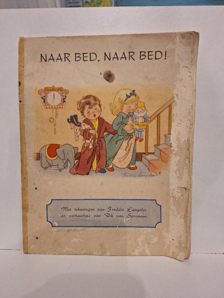 Naar bed, naar bed!, Ophalen of Verzenden, Zo goed als nieuw, Fictie algemeen