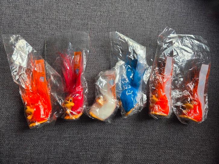 Poppetjes / Leeuwtjes rood wit blauw oranje nieuw, Verzamelen, Poppetjes en Figuurtjes, Nieuw, Ophalen of Verzenden