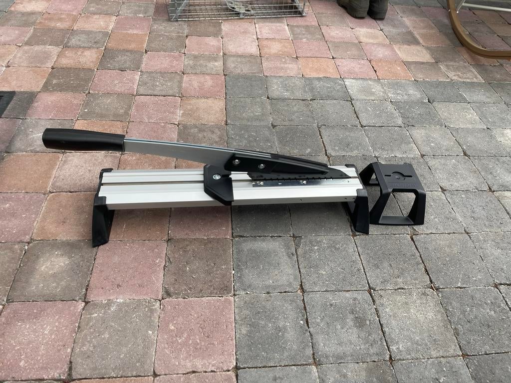 WOLFCRAFT PVC- en laminaatsnijder VLC 800  + legset, Ophalen of Verzenden, Zo goed als nieuw