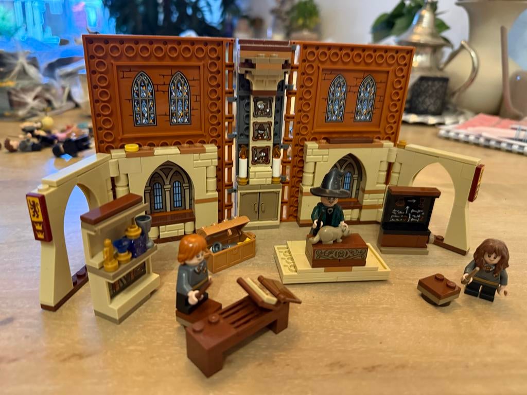 Lego Harry Potter Zweinstein: Transfiguratieklas 76382, Lego, Harry Potter, Ophalen of Verzenden, Zo goed als nieuw