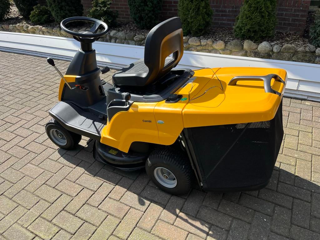 Stiga Combi zitmaaier in absolute nieuwstaat!, Tuin en Terras, Grasmaaiers, Ophalen, Cirkelmaaier, Gebruikt, 50 cm of meer