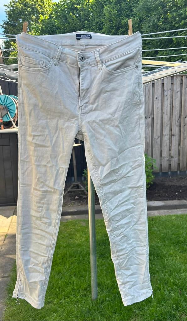 Norah broek beige, Maat 38/40 (M), Beige, Ophalen of Verzenden, Zo goed als nieuw