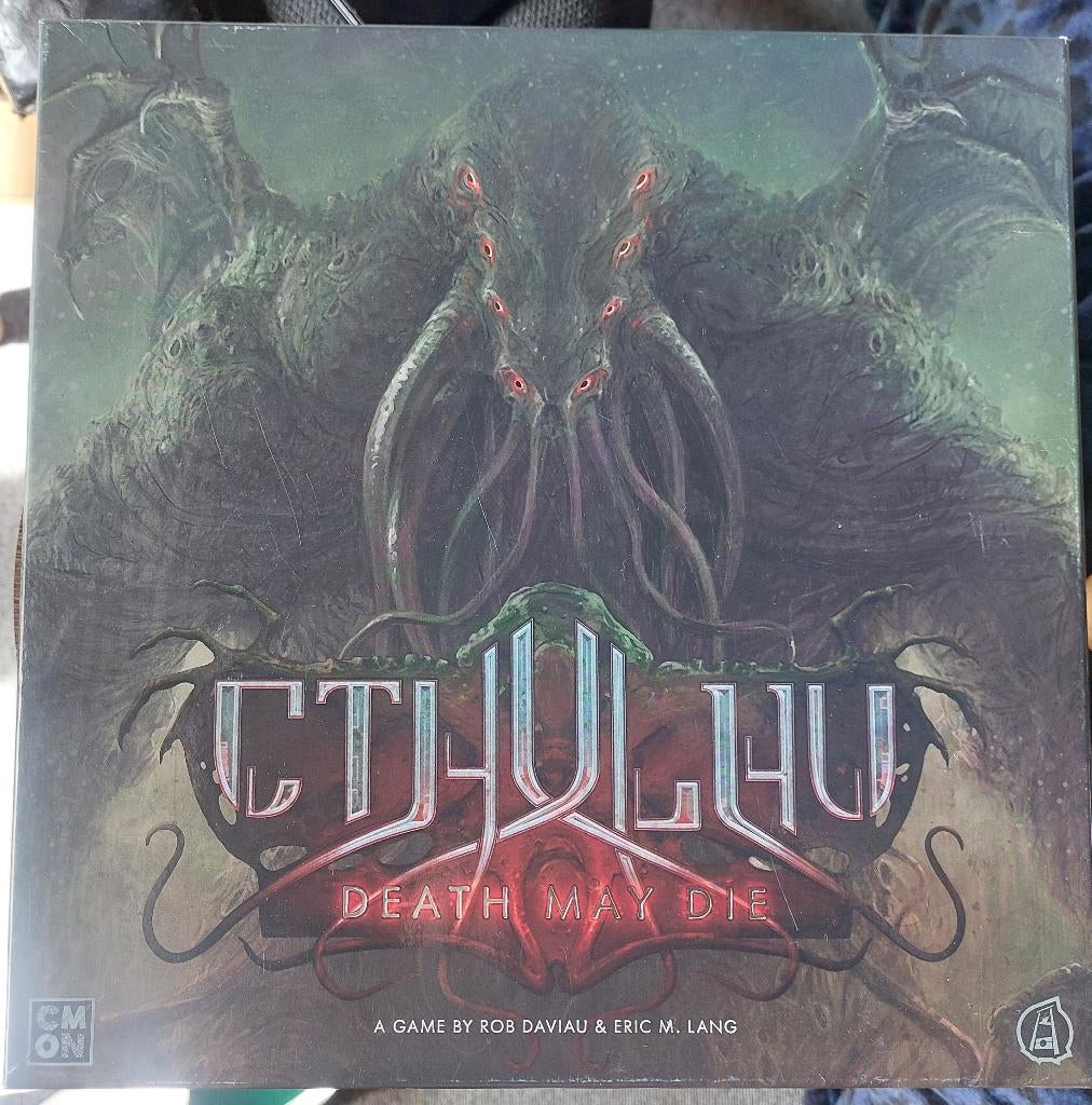 Cthulhu Death May Die bundel, Hobby en Vrije tijd, Gezelschapsspellen | Bordspellen, Ophalen, Zo goed als nieuw, CMON