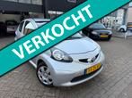 Toyota Aygo 1.0-12V + airco, Voorwielaandrijving, Gebruikt, 4 stoelen, Origineel Nederlands