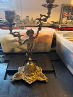 Antieke koperen kandelaar met cherubijn, Antiek en Kunst, Antiek | Kandelaars, Ophalen of Verzenden, Koper of Brons