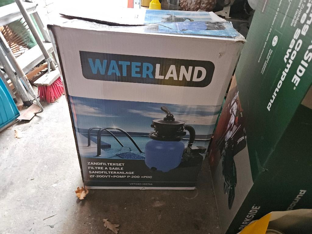 Zwembad-spullen (zwembad is er ook nog), Ophalen, Gebruikt, Overige typen