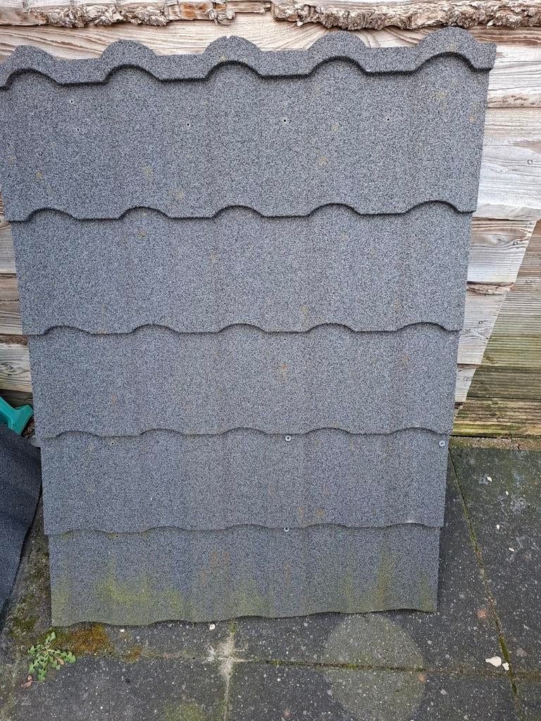 20 stuks Aqua-Plan dakpanplaat metaal antraciet 1 m², Gebruikt, Minder dan 5 m², Metaal, Grijs