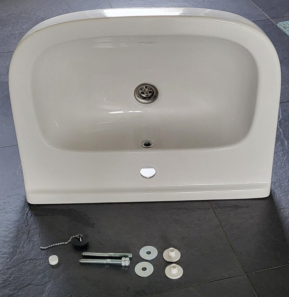 Witte Sphinx wastafel en bevestigingsmateriaal, Doe-het-zelf en Verbouw, Sanitair, Ophalen, Zo goed als nieuw, Wastafel