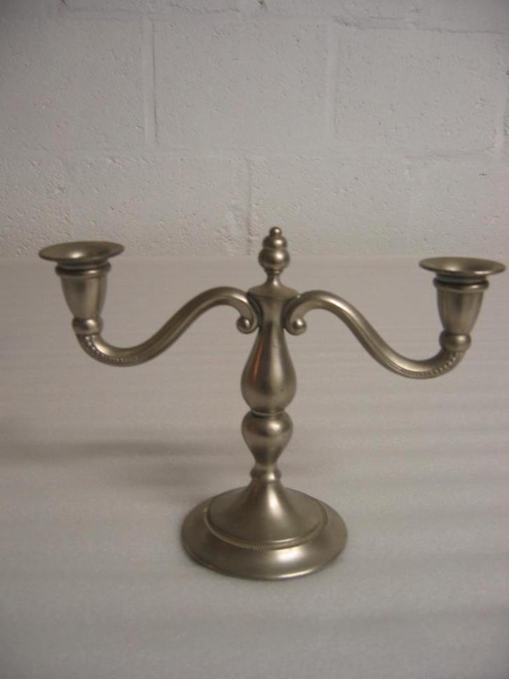 tinnen kandelaar K.M.D. Tiel, Antiek en Kunst, Antiek | Kandelaars, Overige materialen, Ophalen of Verzenden