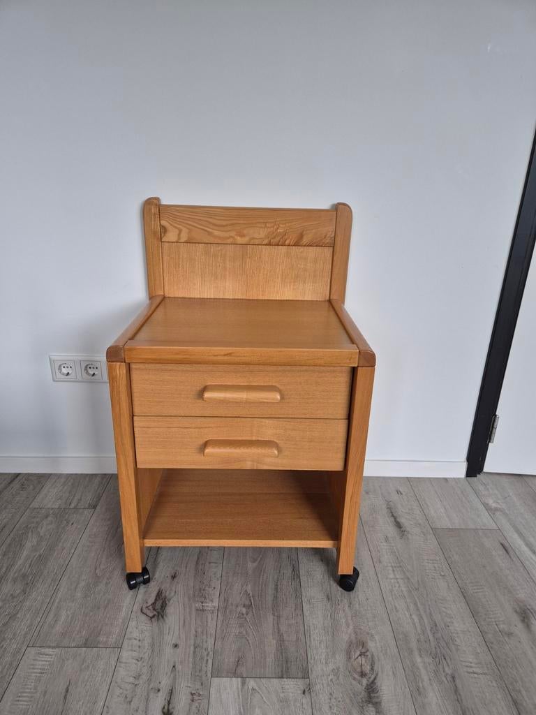 Nachtkastje blank eiken met 2 lades, Ophalen, Minder dan 45 cm, Zo goed als nieuw, 70 cm of meer