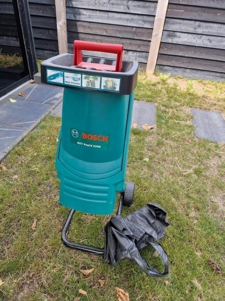 Hakselaar te huur, Tuin en Terras, Hakselaars, Ophalen of Verzenden, Zo goed als nieuw, Met opvangzak, Bosch