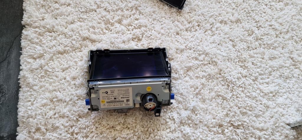 Audi A3 uitklapbaar navigatiescherm 8V MMI, Ophalen of Verzenden, Audi