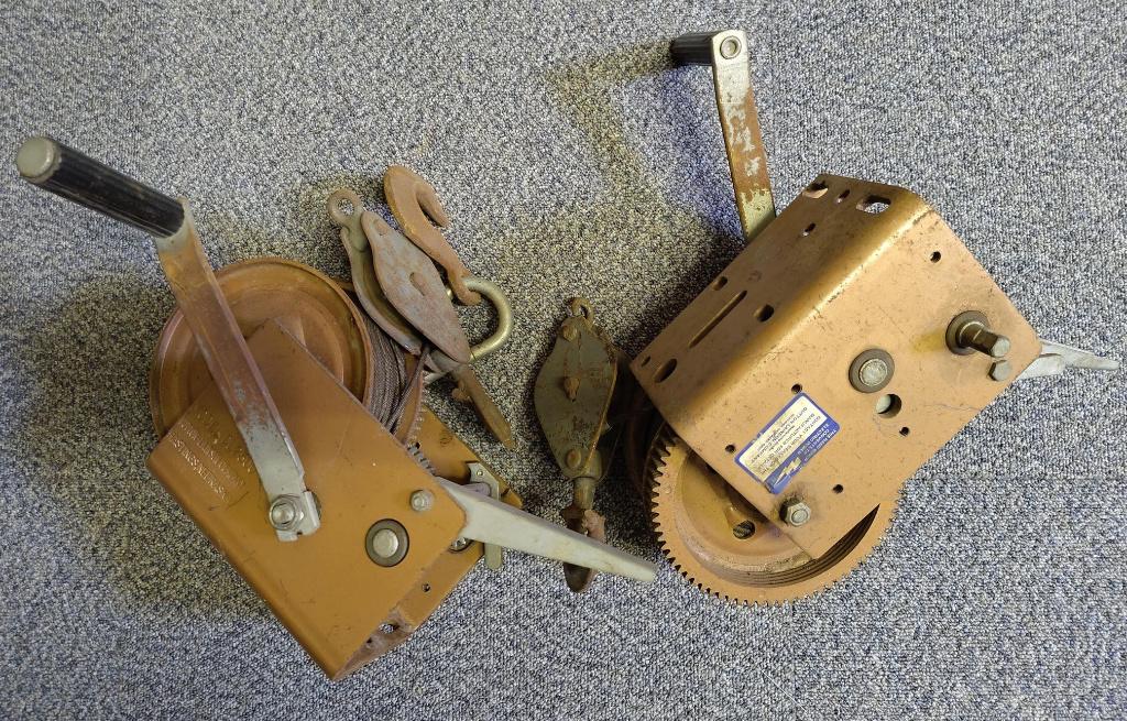 2x Winch Model DL2500 (Lier), Ophalen, Gebruikt