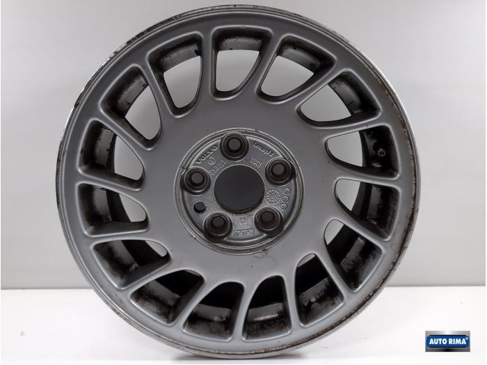 Velg van een Volvo 9-Serie, Auto-onderdelen, Banden en Velgen, Gebruikt, Velg(en), -, -