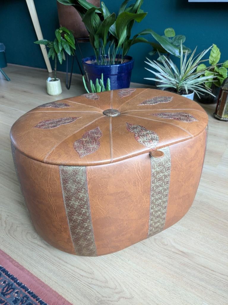 Decoratieve Poef met Opbergruimte - Naaipoef, Ophalen, Kunststof, Gebruikt, 75 tot 100 cm