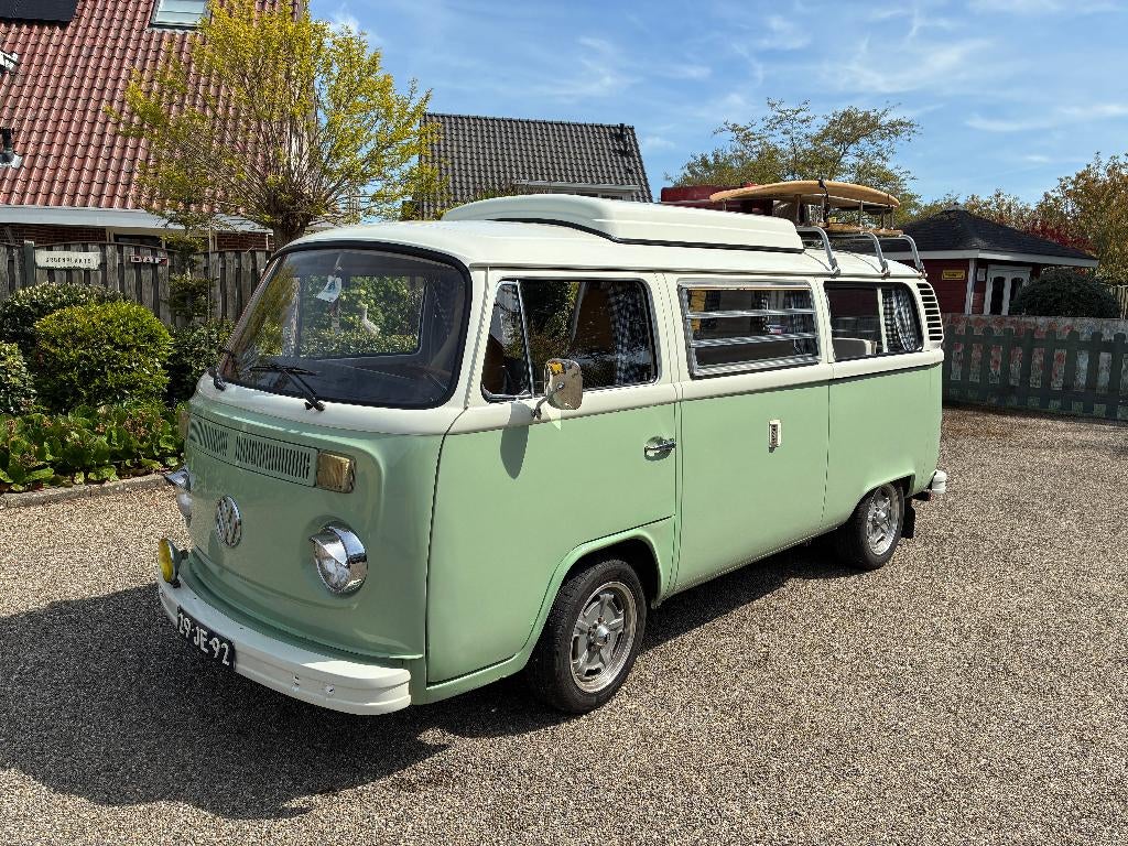 Volkswagen Transporter T2 B Kampeerauto Camper, Buscamper of Camperbus, Volkswagen, Tot en met 2, Handgeschakeld