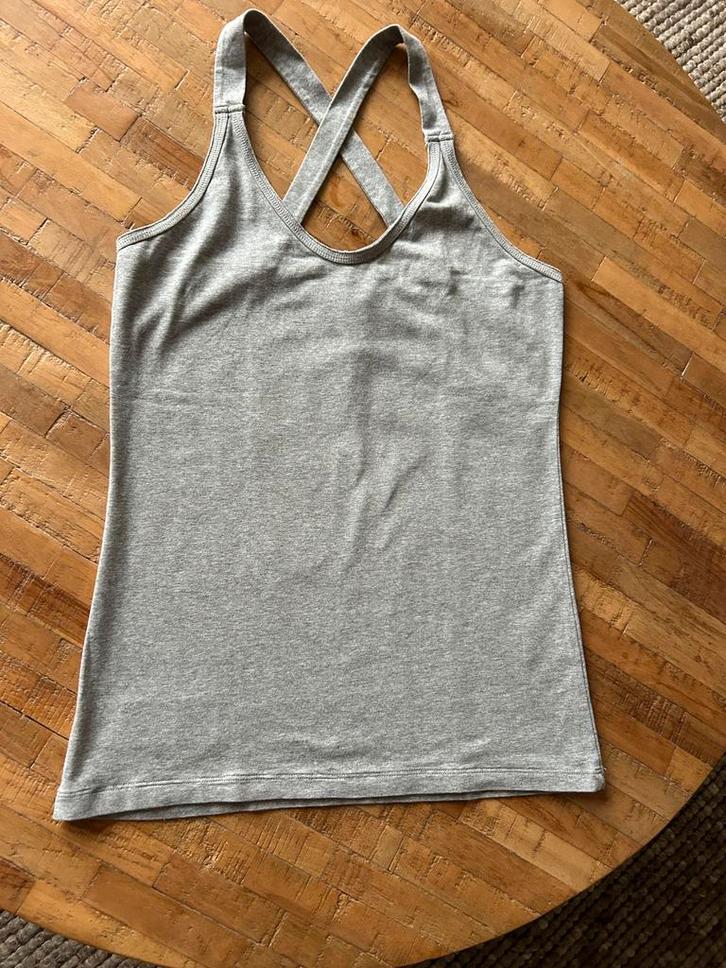 10 Days haltertop als nieuw, Kleding | Dames, Tops, Zo goed als nieuw, Maat 38/40 (M), Grijs, Zonder mouw, Ophalen