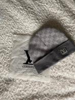 Grijze muts, Kleding | Heren, Mutsen, Sjaals en Handschoenen, Ophalen of Verzenden, Zo goed als nieuw, Overige maten, Muts