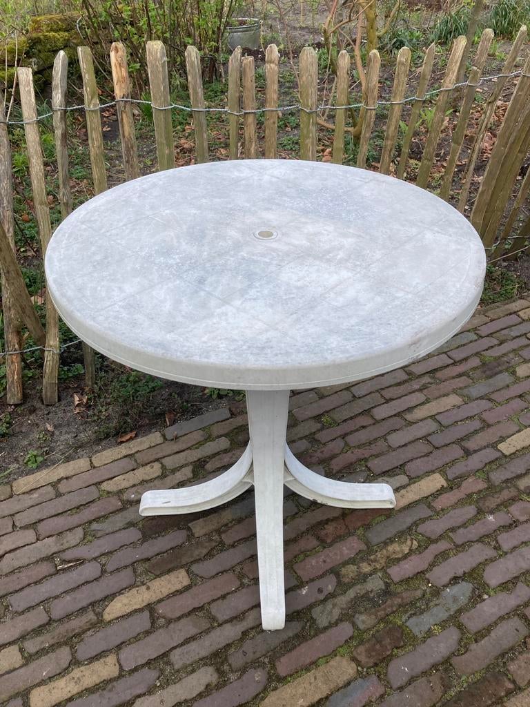 Kleine ronde tuintafel Grand Soleil gratis, Ophalen, Gebruikt, Rond, Kunststof