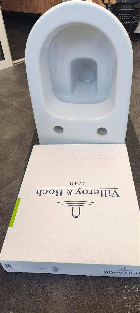 Gloednieuwe Villeroy & Boch Wandcloset Subway 2.0, Doe-het-zelf en Verbouw, Sanitair, Nieuw, Toilet, Ophalen