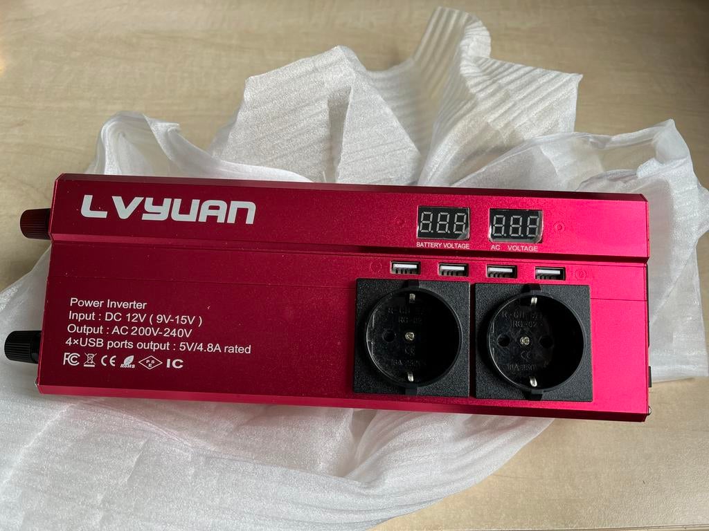 Omvormer 12 volt DC/230 volt AC Lvyuan, Caravans en Kamperen, Ophalen of Verzenden, Gebruikt