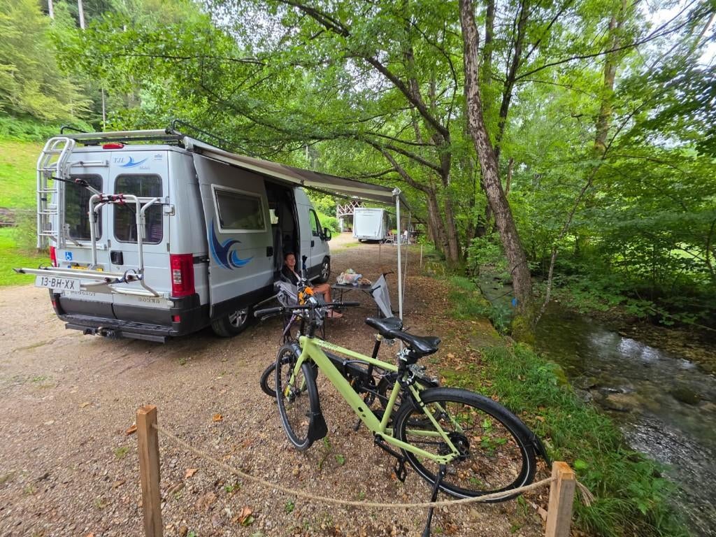 goeie buscamper te koop, Caravans en Kamperen, Campers, Particulier, tot en met 3, Buscamper of Camperbus, Overige merken, 5 tot 6 meter