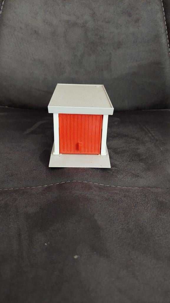 Siku garagebox nr. 1565. L 13, b 6,5 , h 6., Ophalen of Verzenden, Zo goed als nieuw