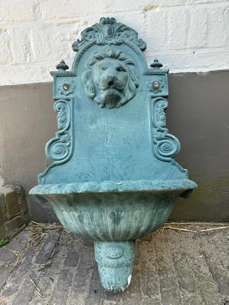 Mooie wand’fontein’ met leeuwenkop, Antiek en Kunst, Antiek | Overige Antiek, Ophalen