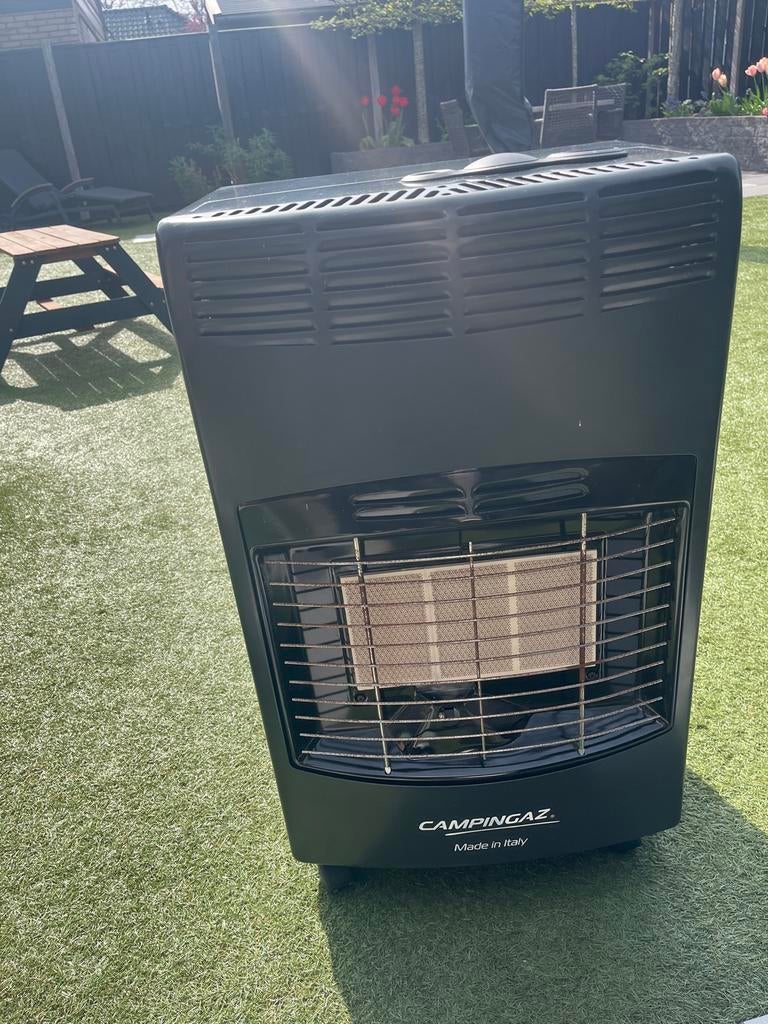 Campingaz Gaskachel - Draagbare Terrasverwarmer, Ophalen of Verzenden, Gebruikt, Vrijstaande haard, Gashaard