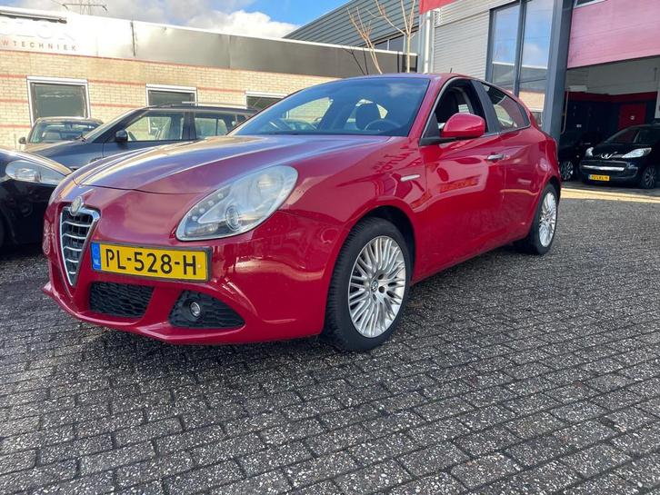 Alfa Romeo Giulietta 1.6 JTDm Progression nette auto, Auto's, Alfa Romeo, Bedrijf, Te koop, Giulietta, ABS, Airbags, Airconditioning