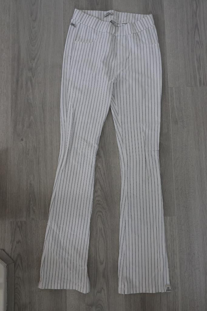 ZGAN Indian Blue Jeans flared broek wit zwart streep 164, Kinderen en Baby's, Kinderkleding | Maat 164, Broek, Meisje, Ophalen of Verzenden