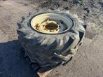 12.4R24 vredestein international case IHC velgen tractor, Zakelijke goederen, Agrarisch | Onderdelen | Banden, Velgen en Assen