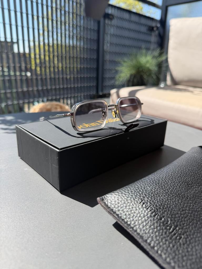 John Dalia Martin Zonnebril, Overige merken, Zonnebril, Ophalen of Verzenden, Zo goed als nieuw