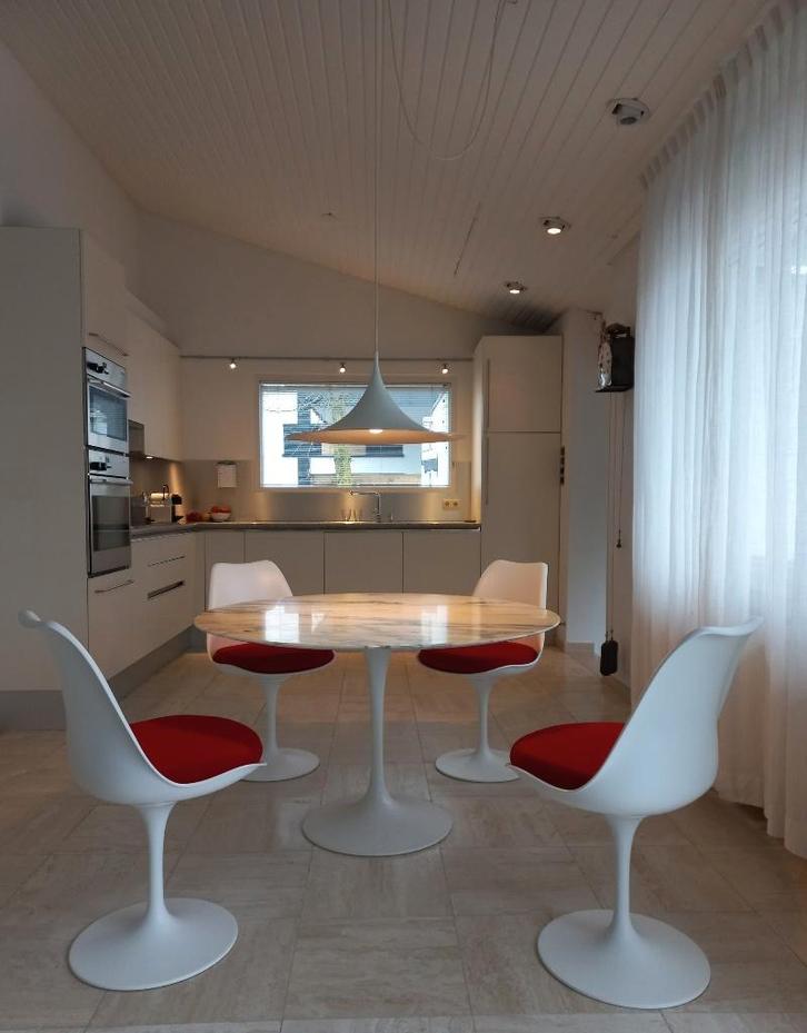 tulipe tafels eero saarinen mid century stoelen , platner, Huis en Inrichting, Krukjes, Nieuw, Overige materialen, Ophalen of Verzenden