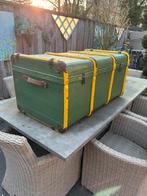 Zeer oude reis kist 60 jaar oud, Huis en Inrichting, Woonaccessoires | Kisten, Ophalen, Gebruikt, 50 tot 75 cm, 75 tot 100 cm