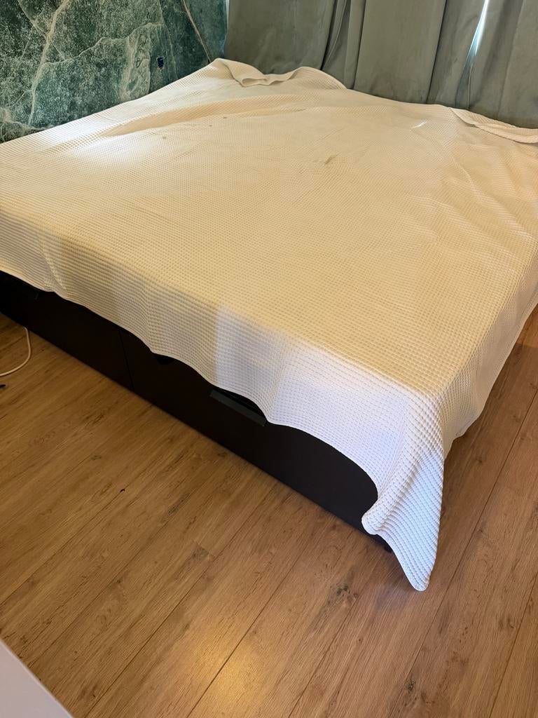 Tweepersoonsbed 180x200 incl. matras en opbergvakken, Gebruikt, Zwart, Tweepersoons, Ophalen of Verzenden