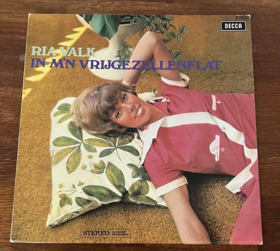 LP Ria Valk In m'n Vrijgezellenflat, Ophalen of Verzenden, Zo goed als nieuw, 12 inch, Nederlandstalig