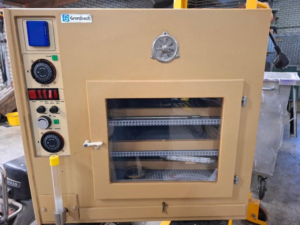 Broedmachine Grumbach, Ophalen, Zo goed als nieuw, Broedmachine