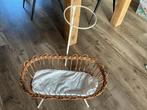 Vintage rieten poppenwieg - 60 jaar oud, Kinderen en Baby's, Babywiegjes en Ledikanten, Ophalen of Verzenden, Gebruikt, Wieg