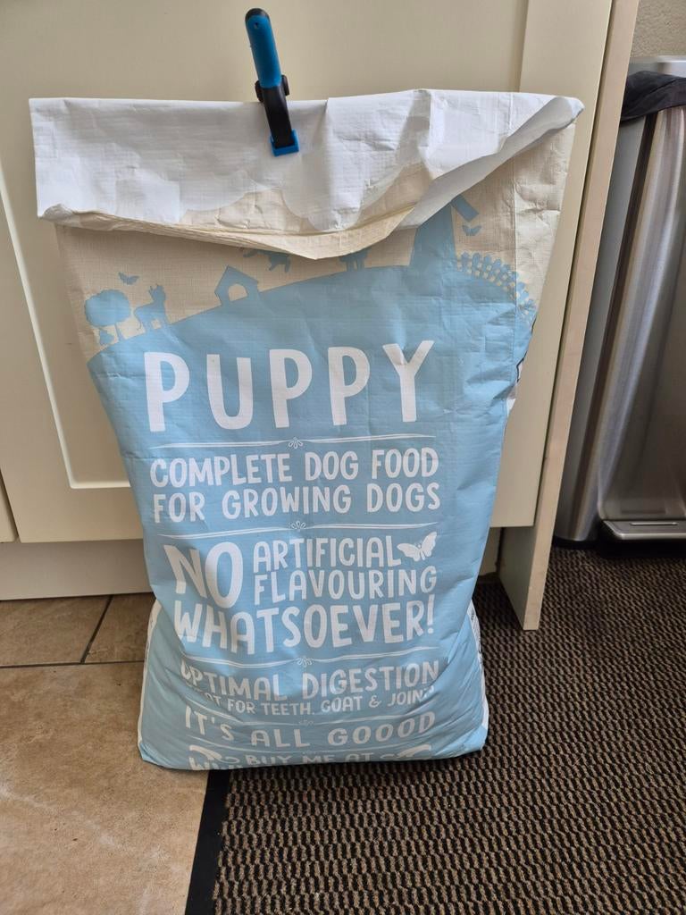 Wooof hondenvoer brok anti allergie hondenvoer brok, Dieren en Toebehoren, Dierenvoeding, Ophalen, Hond