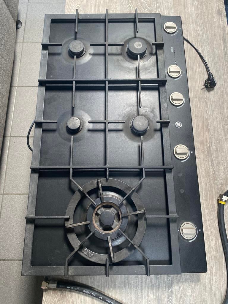 ATAG gaskookplaat 4 pits + wokbrander (inbouw, gietijzer), Ophalen, Zo goed als nieuw, Inbouw, Gas