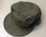 Militaire pet maat59 uit 1979 + aluminium veldfles met hoes, Ophalen of Verzenden, Landmacht, Nederland, Overige typen