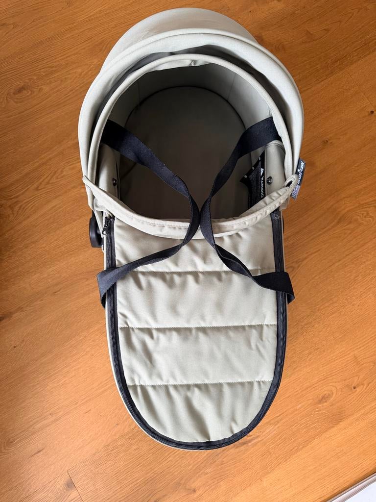 Babyzen reiswieg (Yoyo bassinet), Kinderen en Baby's, Kinderwagens en Combinaties, Gebruikt, Met reiswieg, Ophalen, Kinderwagen