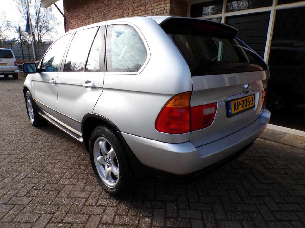 BMW X5 4.4i Executive Automaat / Leder, Auto's, Automaat, Gebruikt, 138 €/maand, Bedrijf
