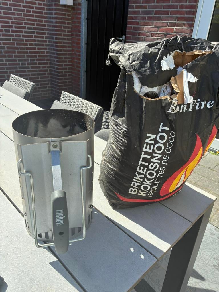 Weber brikettenstarter, Ophalen