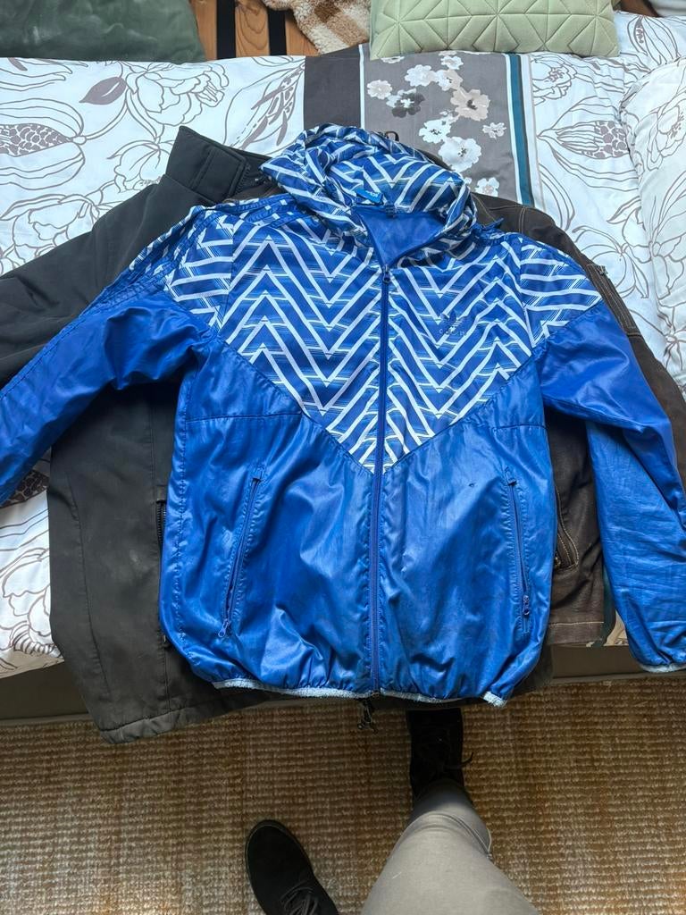 Adidas jas, Ophalen, Zo goed als nieuw, Zwart