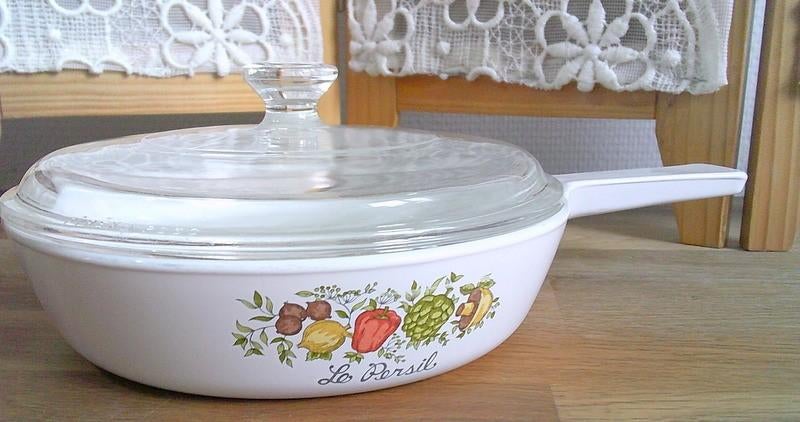 CORNING WARE ovenschaaltje met deksel en handvat Le persil, Ophalen of Verzenden, Meerkleurig, Overige materialen, Overige typen