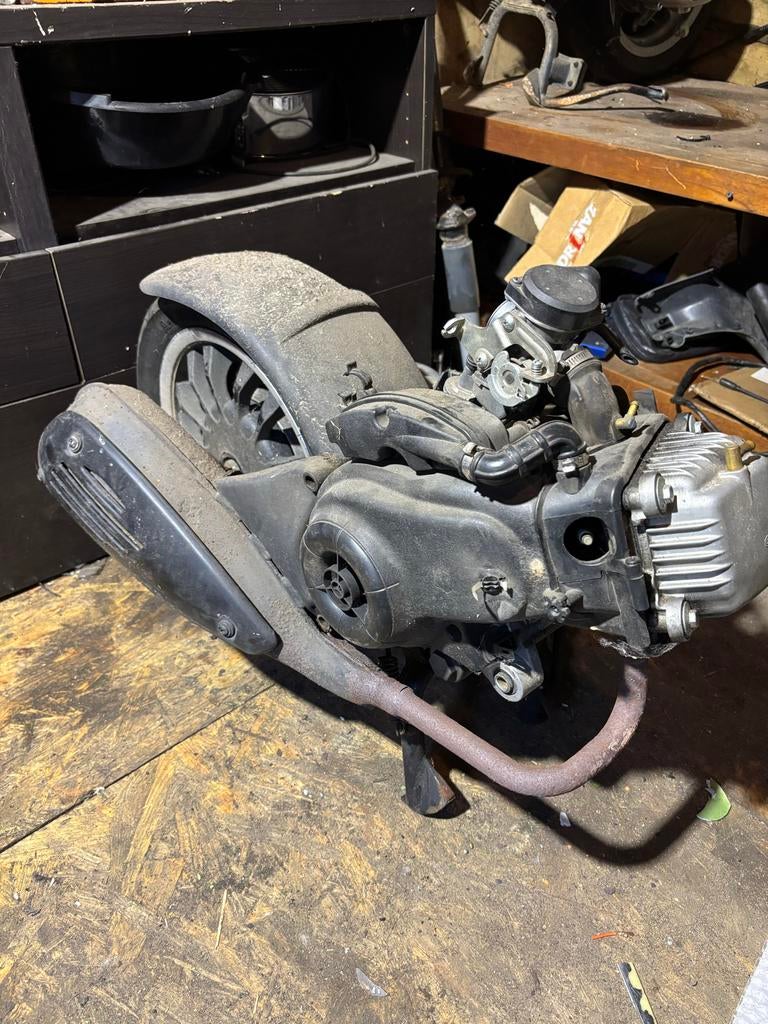 Vespa Sprint 50cc Motorblok 2018 - 18.000 km, Fietsen en Brommers, Brommeronderdelen | Scooters, Ophalen, Gebruikt, Blok, Vespa