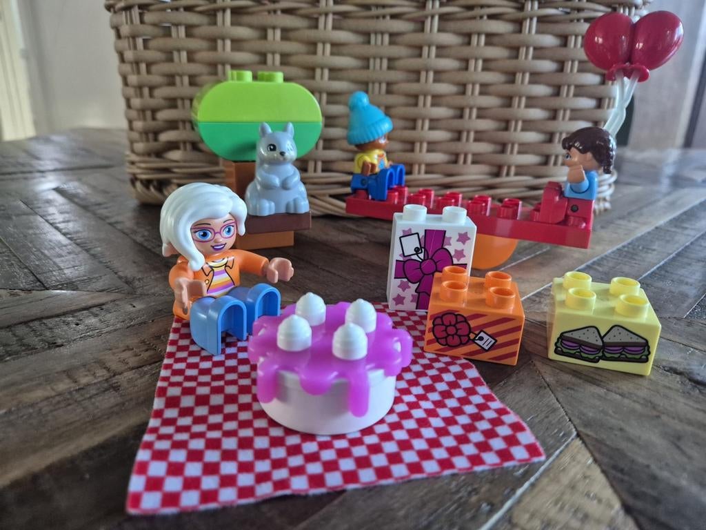 Duplo verjaardagspicknick (10832), Ophalen of Verzenden, Gebruikt, Duplo