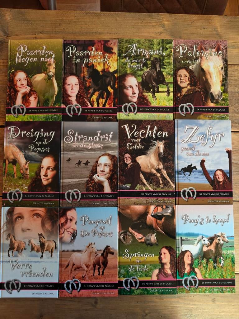 12 Delige serie van: De pony's van de Pegasus., Boeken, Ophalen of Verzenden, Zo goed als nieuw